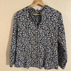 Foxcroft Wrinkle Free Black & White Animal Print Zip Up 100% Cotton Blouse